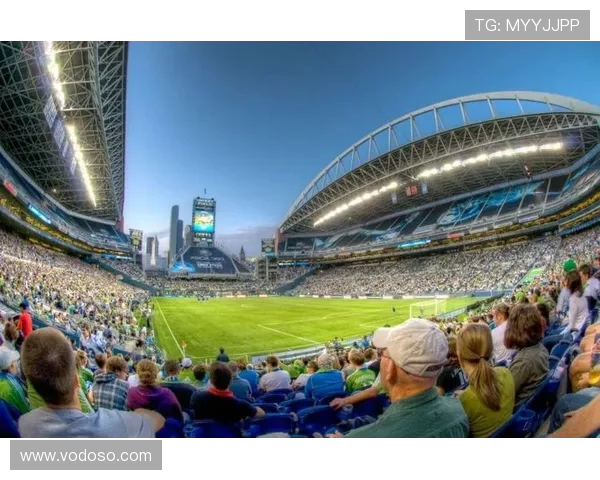 美加墨世界杯球员更衣室的个性化设施设计